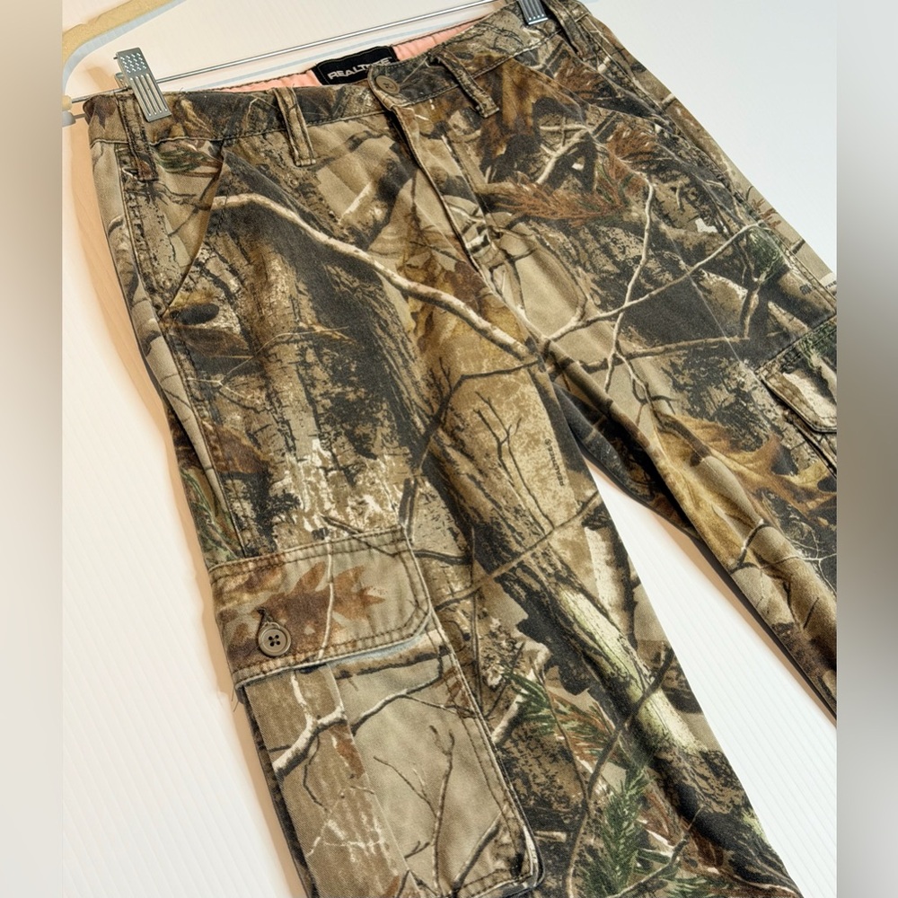 Realtree Camo Cargo Pants with Pink Waistband Detail - Size 6-8 SM - Picture 3 of 14